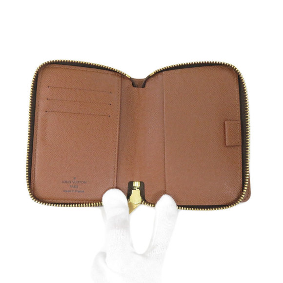 Louis Vuitton Agenda Wallet Monogram Notebook Cover - Picture 5 of 9